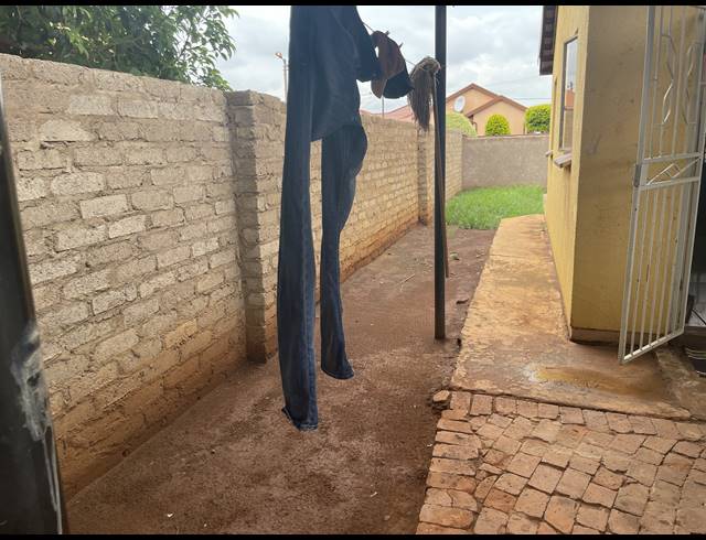 2 BEDROOM FREESTANDING FOR SALE IN GA-RANKUWA UNIT 9